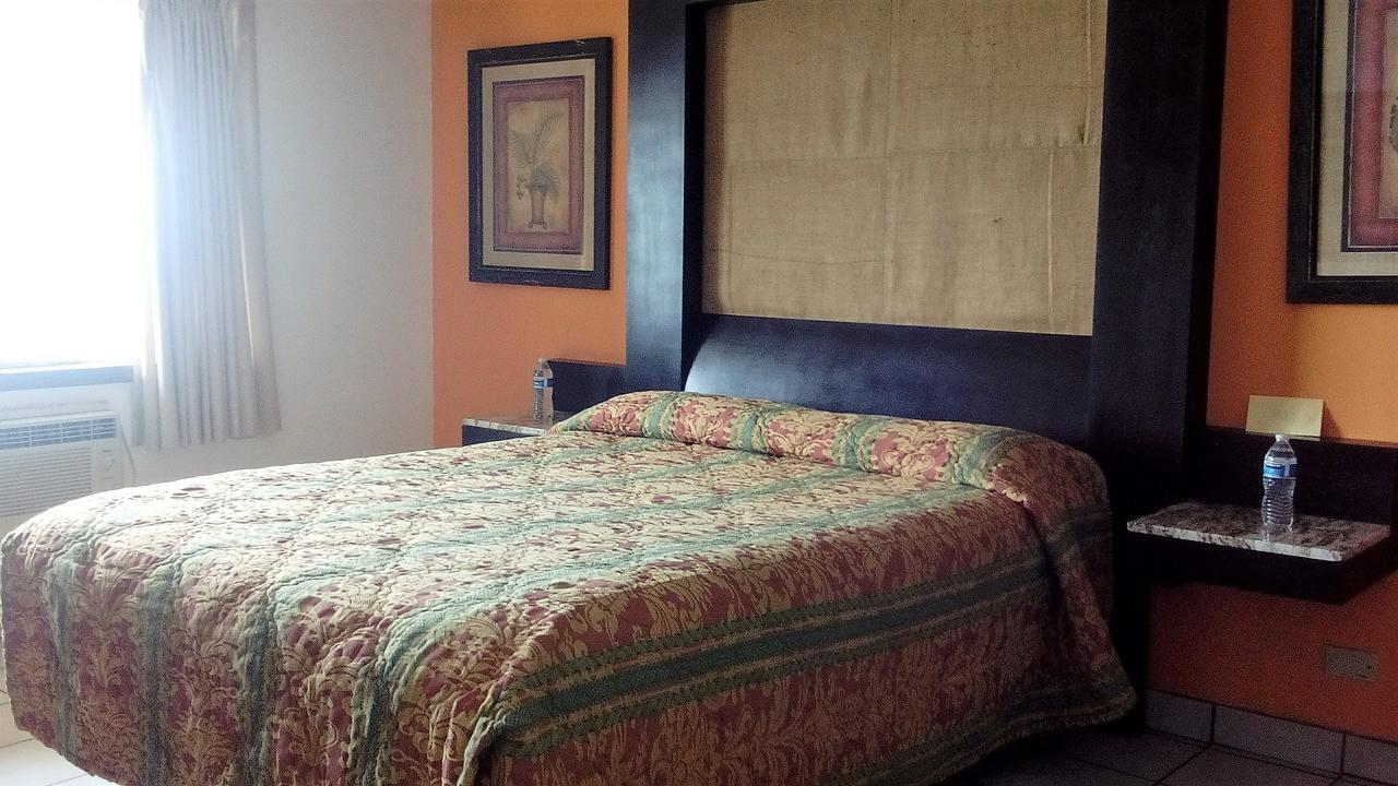 Hotel Calafia Rosarito Esterno foto